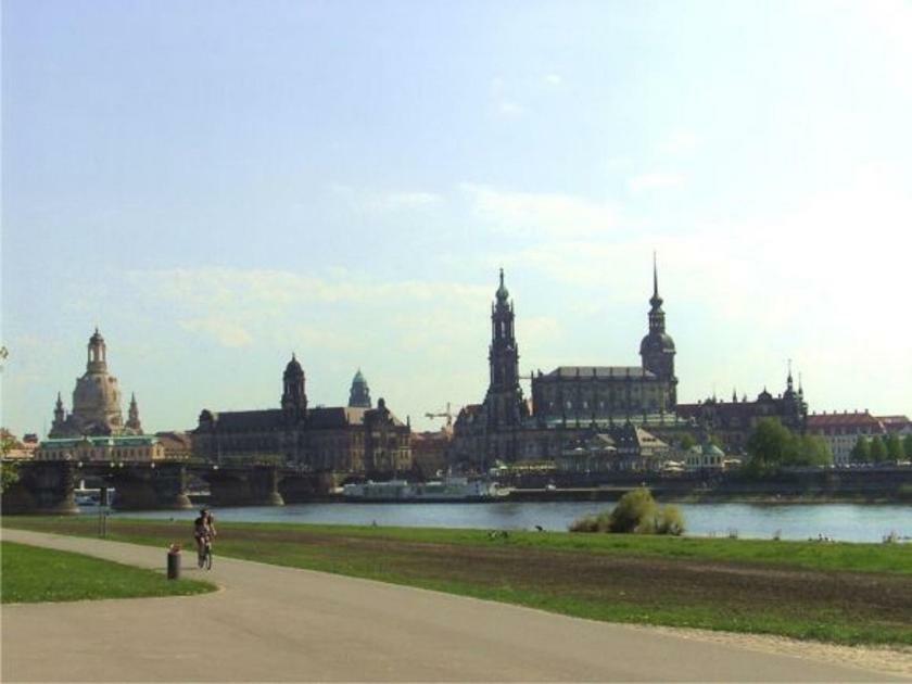 Exklusive Ferienwohnung An Der Elbe Dresden Eksteriør bilde